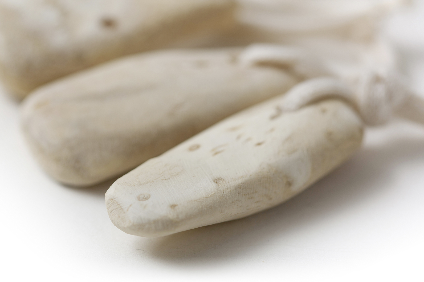 z7.showImageGallery gruenspecht-veilchenwurzel-an-kordel-7-30-1610