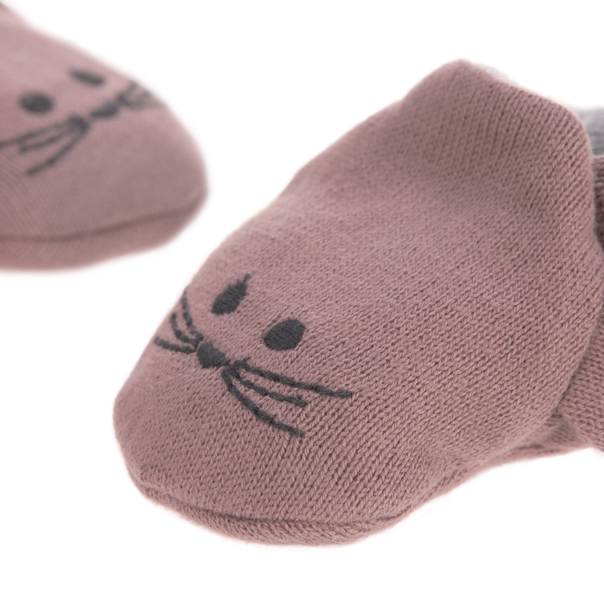 z7.showImageGallery kiglu-laessig-shoes-chums-mouse3