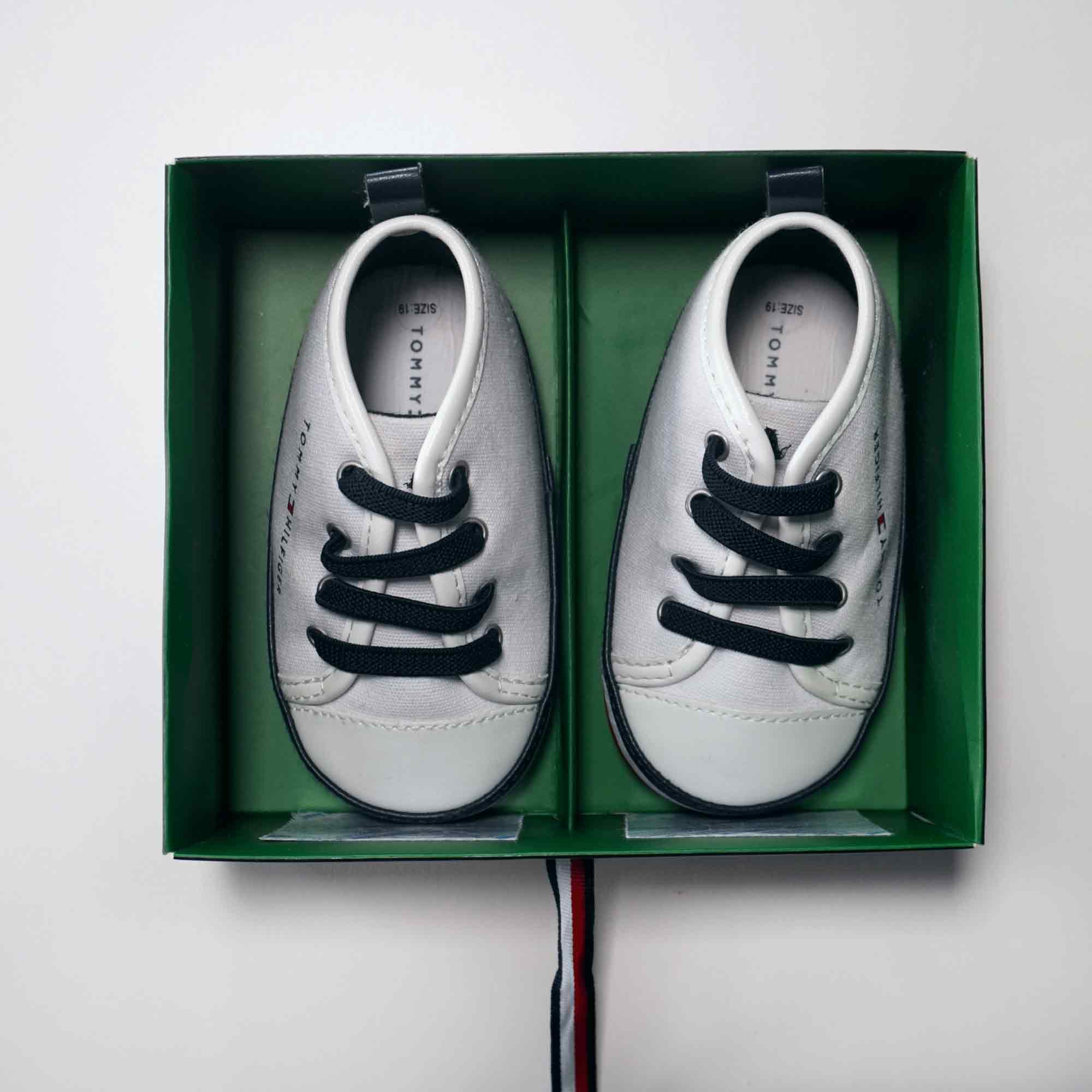 Second Hand - Tommy Hilfiger Junior Schnürschuh weiß KIGLU-TOMMYHILFIGER-SCHNUERSCHUHWEISS-6