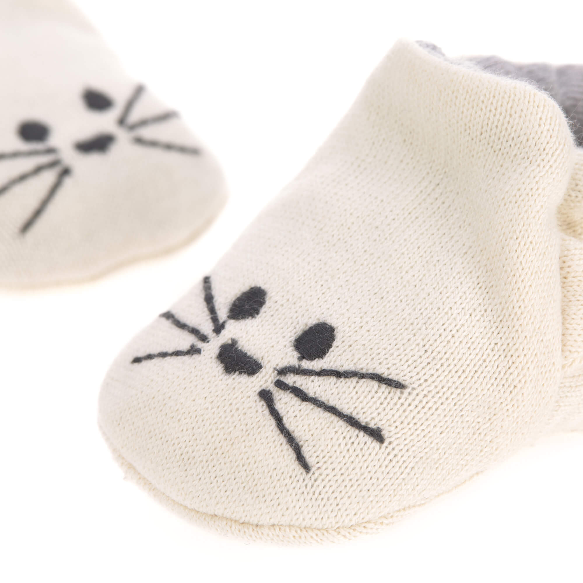z7.showImageGallery kiglu laessig-shoes-chums-cat3
