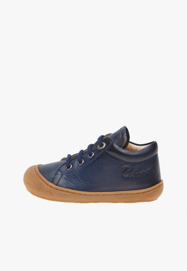 z7.showImageGallery naturino-cocoon-laufschuh-navy-1-30131