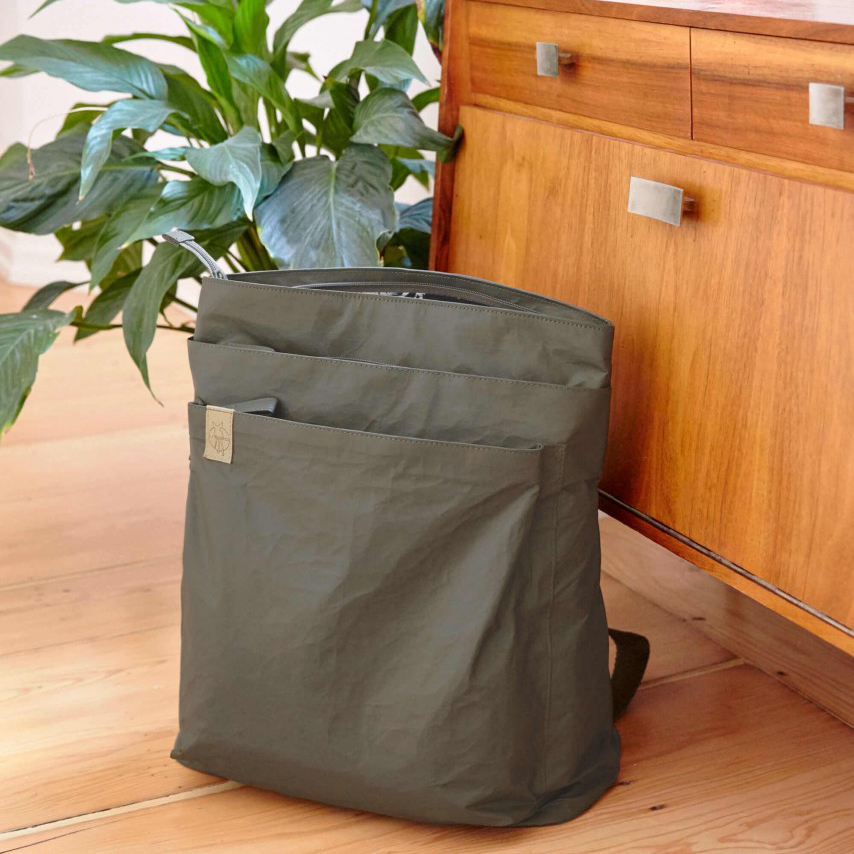 z7.showImageGallery laessig-wickelrucksack-backpack-olive-11-20115 1280x1280