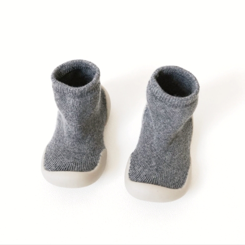 Krabbelschuhe von "The Mini Minimalist"  Eco Beige/Grau kiglu-2krabbelschuhe